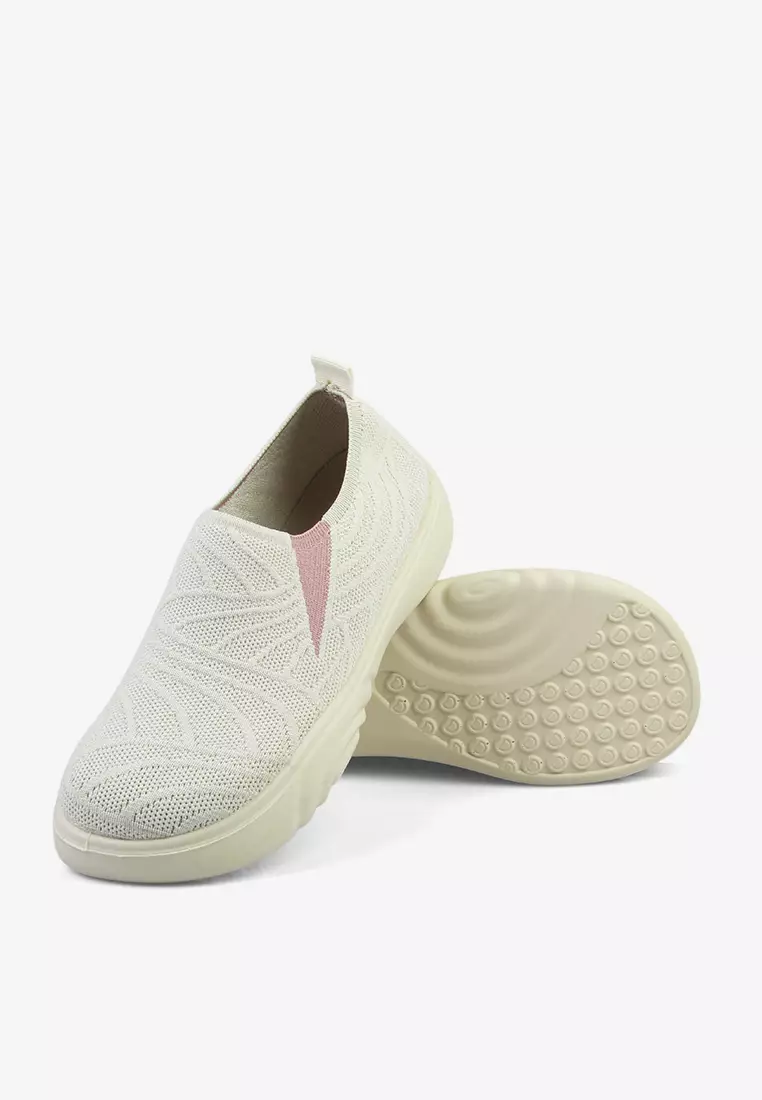 Sepatu Slip on Knit Wanita L.Lena