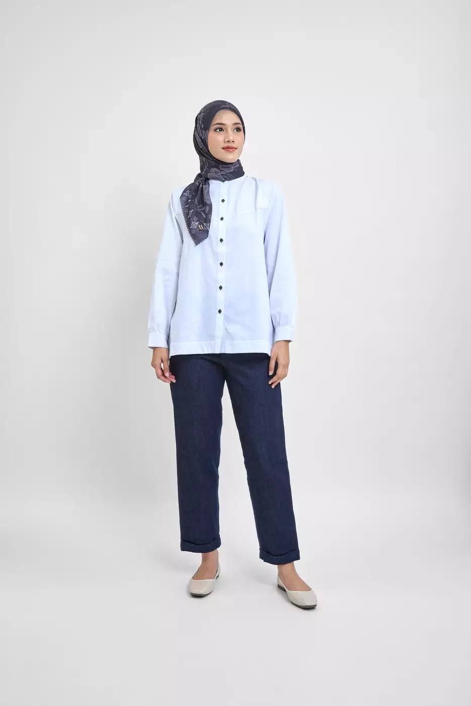 MFMW Marin Atasan Blouse Broken White