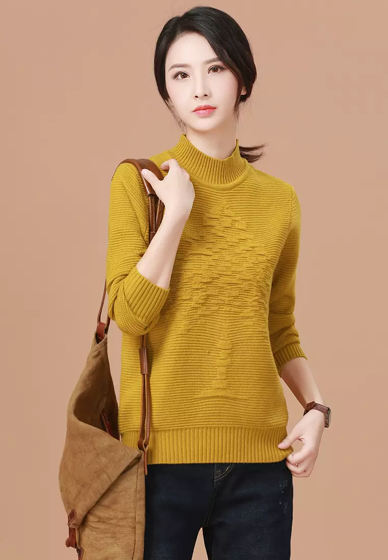 Girls on sale mustard sweater