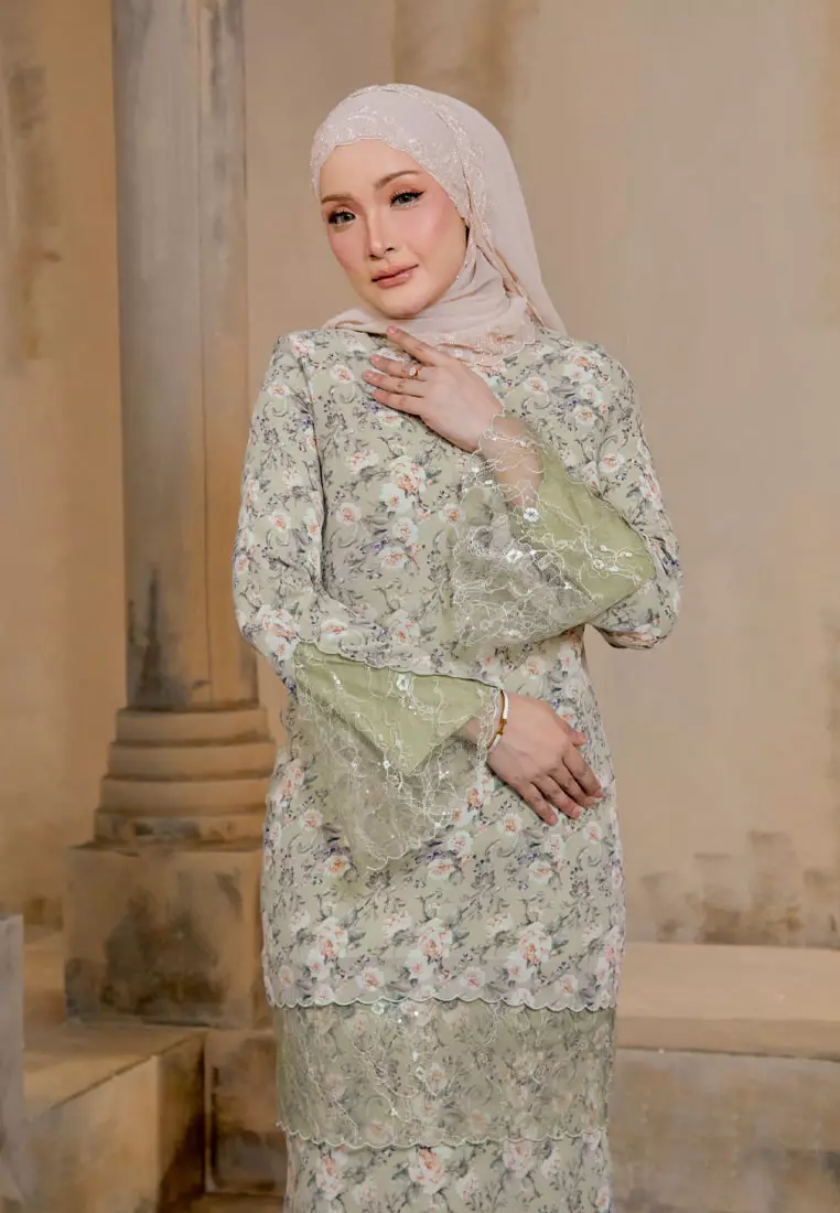 Kasturi Luxe Kurung Modern Chiffon with Sequin Lace