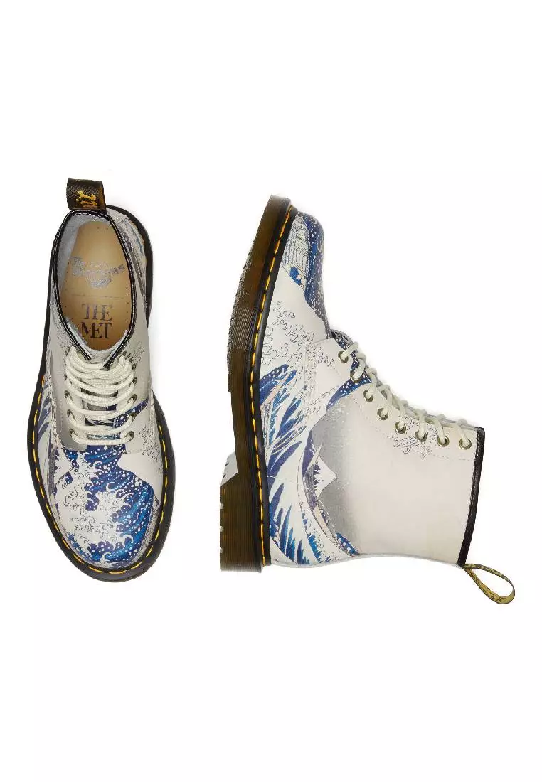 China blue online doc martens