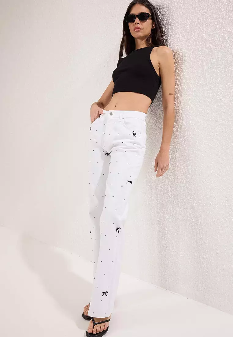 White Ribbon/Bow Detailed Stoned Normal Waist Wide Leg Jeans Twoss25Je00234