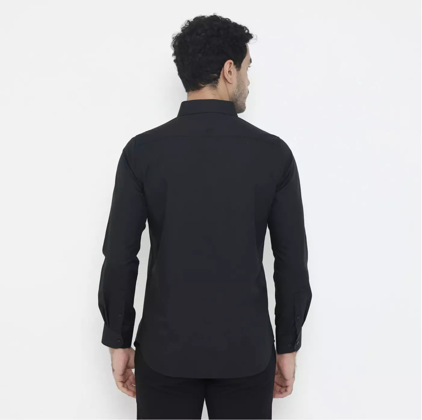 Jobb Lumina Kemeja Pria Lengan Panjang Slim Fit Hitam Colour Black Out