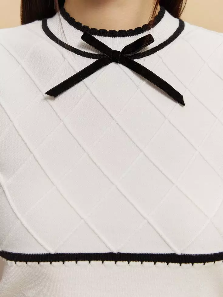 Contrast Trim Argyle Pattern Knitted Crop Top with Bow Detail -