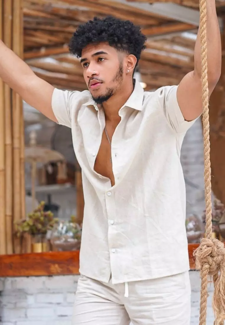 Coconut Kemeja Linen Lengan Pendek Pria Cream | Linen Short Sleeve Shirt Men Cream