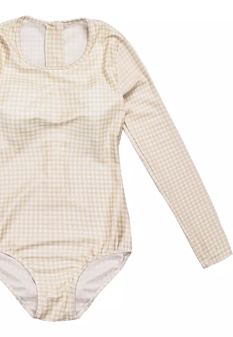 Gingham Women Diving