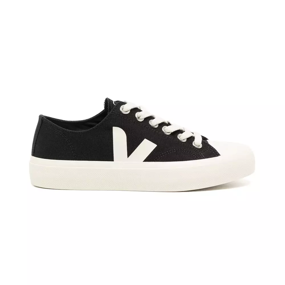 Jual Veja Veja Wata II Low-Top Sneakers Black Pierre Men Original 2024 ...