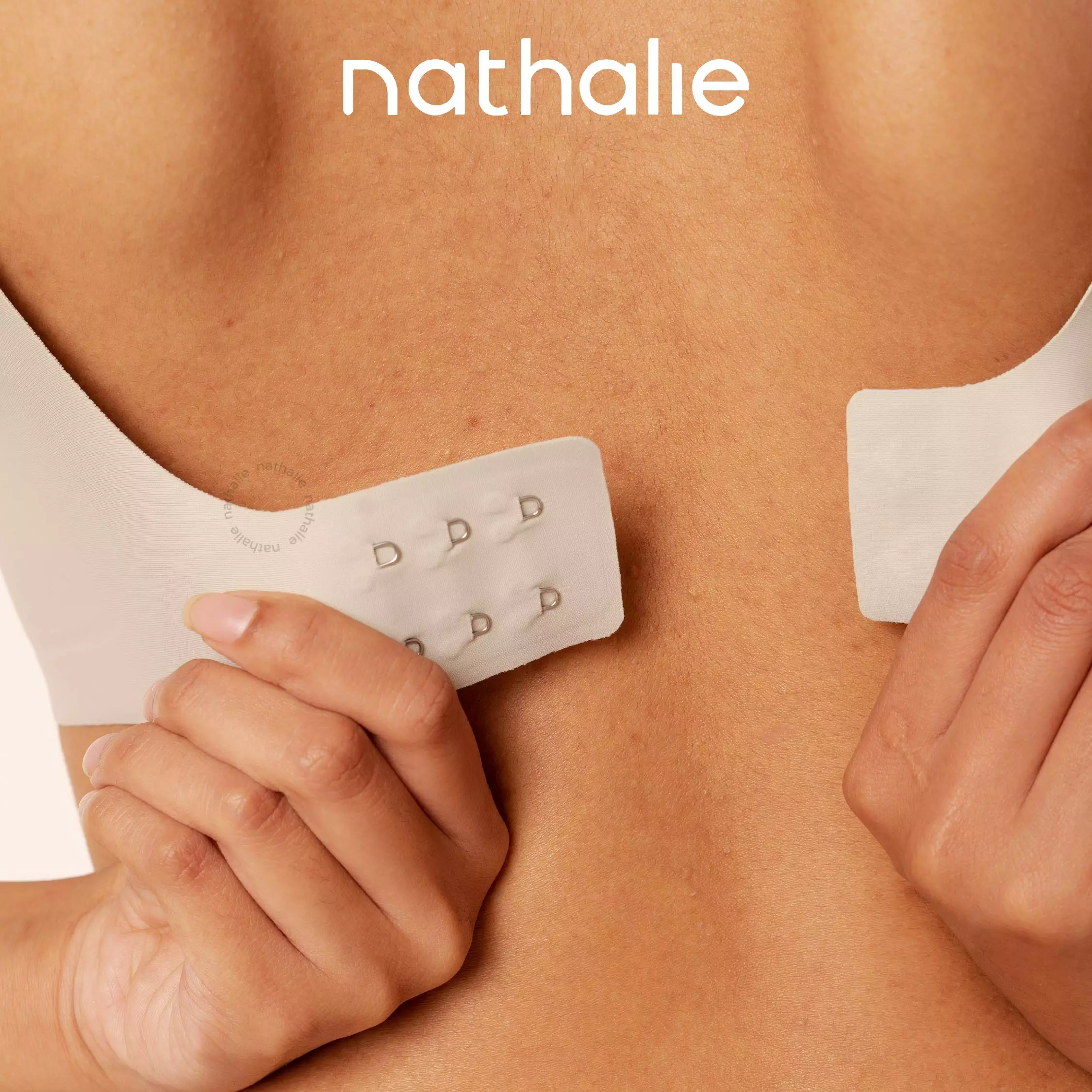 Nathalie Ultra Thin Cup Bra NTB 3530 - Hijau Muda