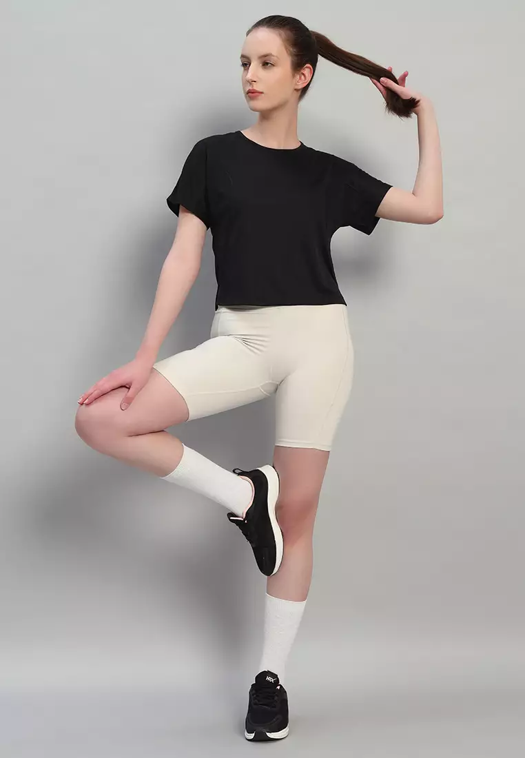 Women's Loose-Fit Performance Black T-Shirt