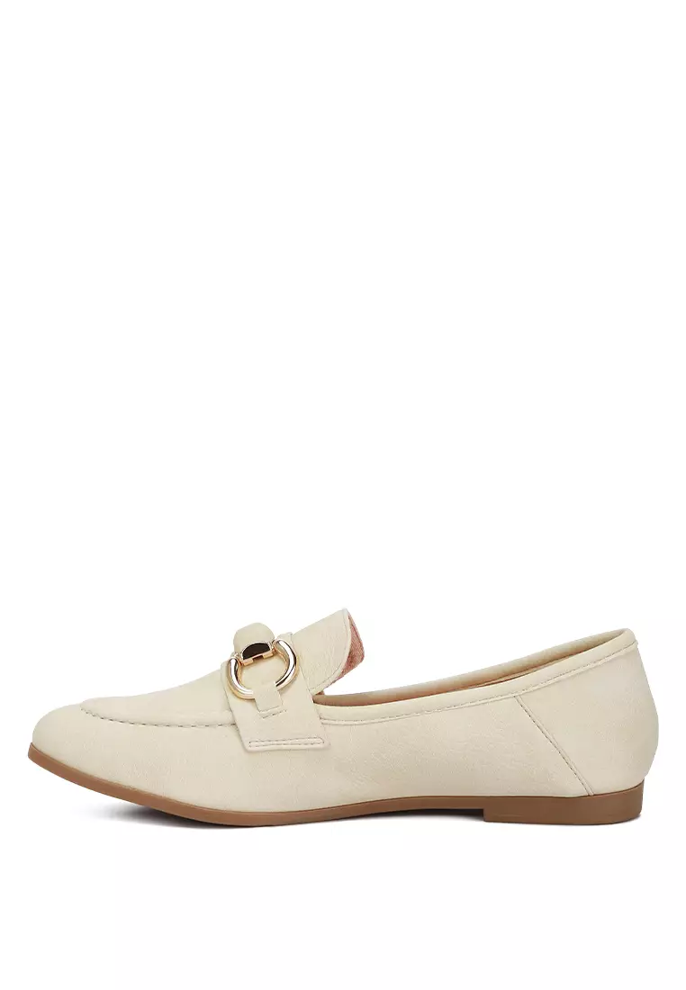 Sepatu Loafer Berhias Horsebit Krem