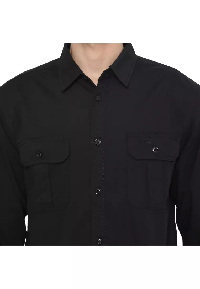 POLICE Kemeja Polos Canvas Kantong Dua Hitam Regular Fit Pria