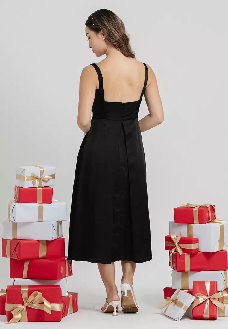 Wide Strap Flare Midi Dress in Black