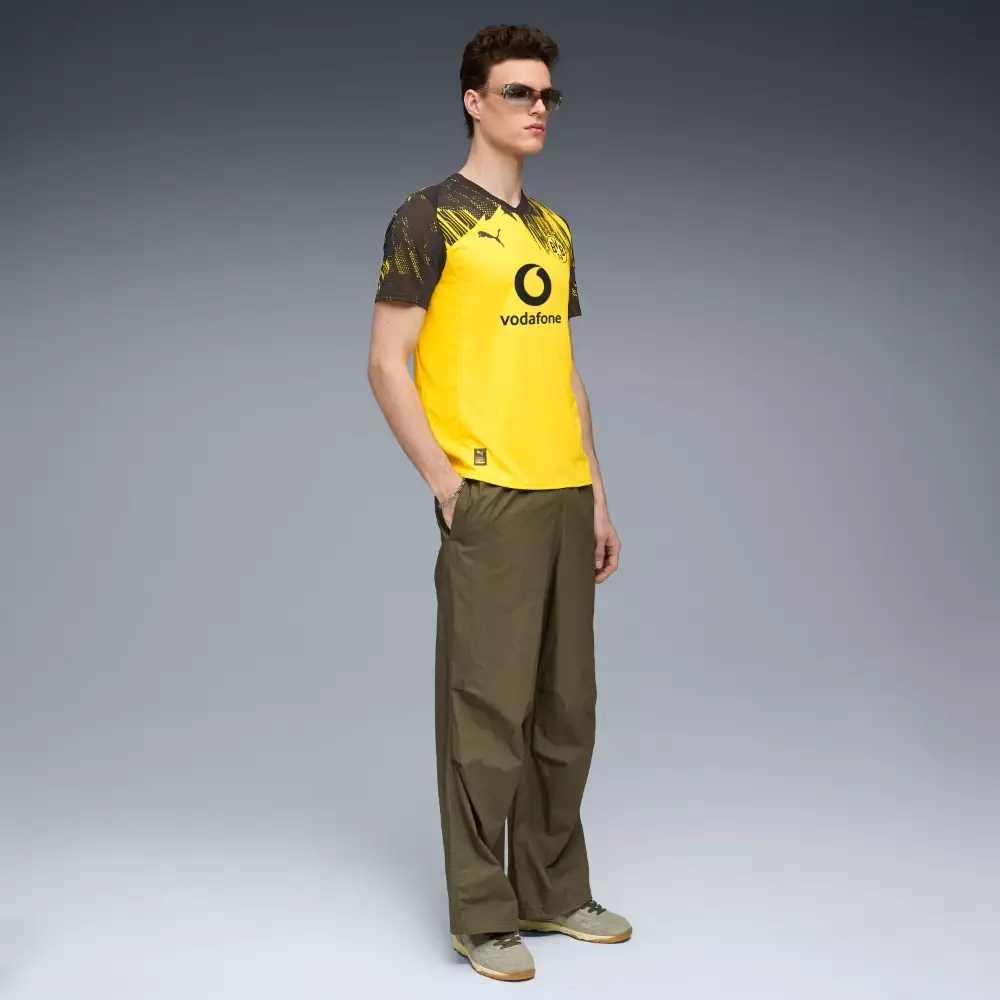 PUMA Borussia Dortmund Replica Home 25/26 Men's Soccer Jersey