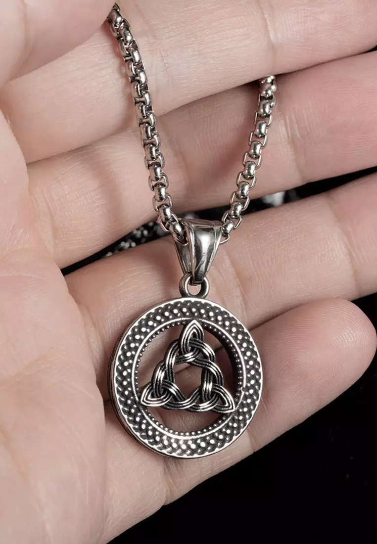 Celtic knot pendant necklace cheap