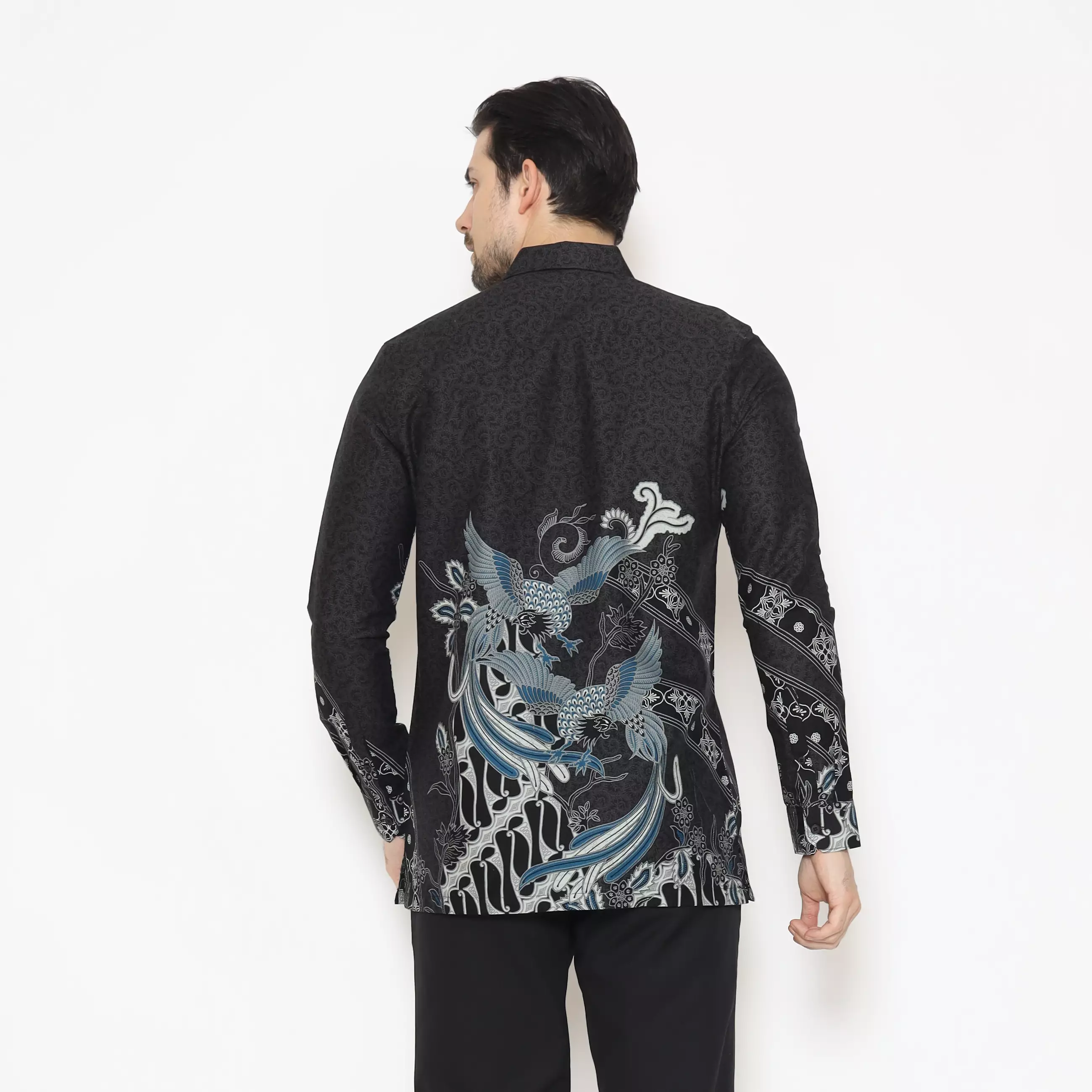 MAGINOT ARYA Batik Pria Slim Fit Lengan Panjang