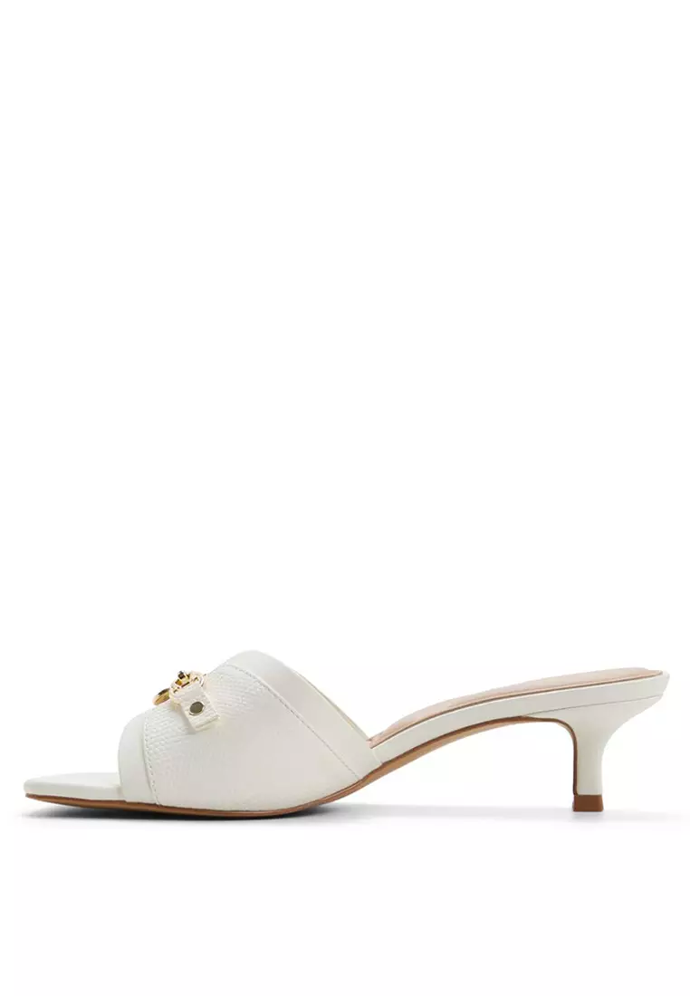 Annamassi Heels
