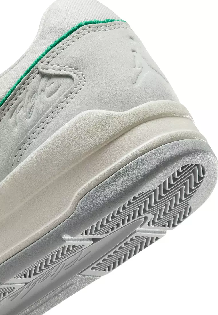 Flight Court SE Shoes