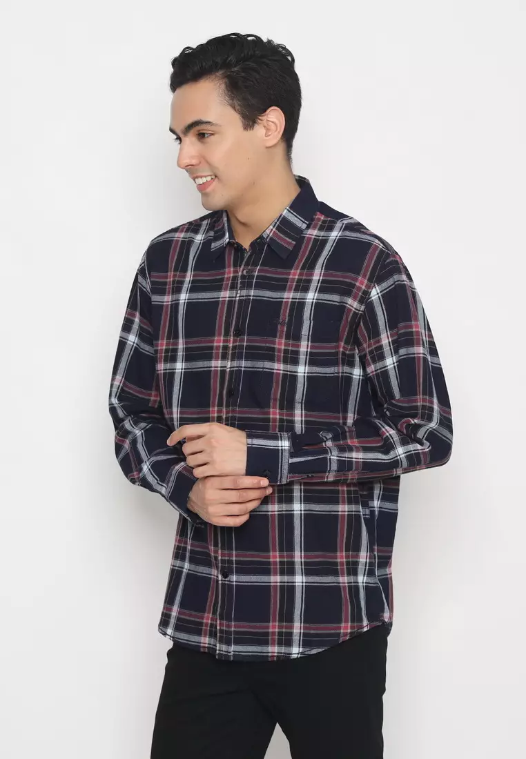 POLICE Kemeja Kotak Twill Merah Regular Fit Lengan Panjang Pria