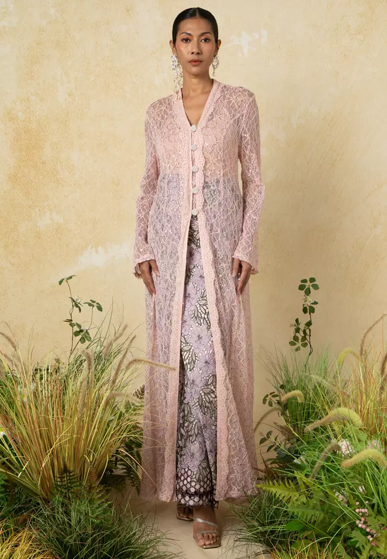 SURYA KEBAYA LABUH TOP