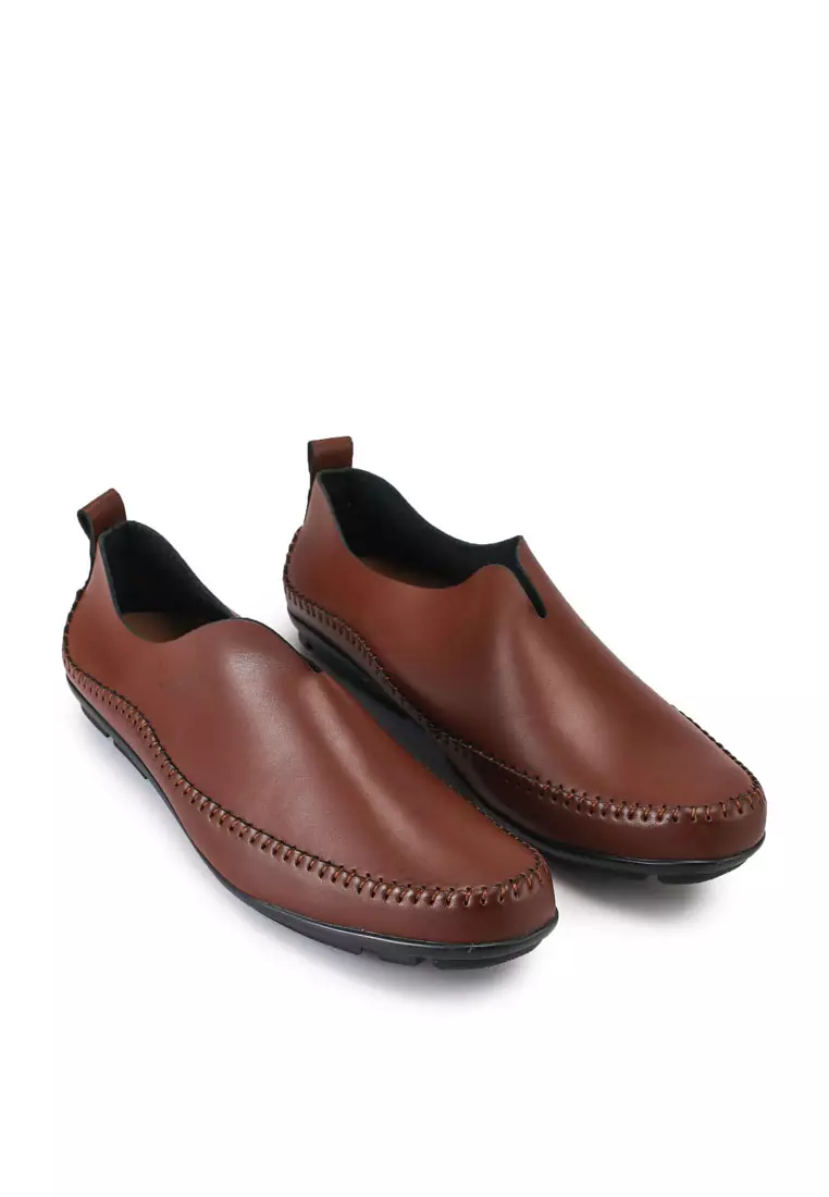 Casual best sale leather moccasins