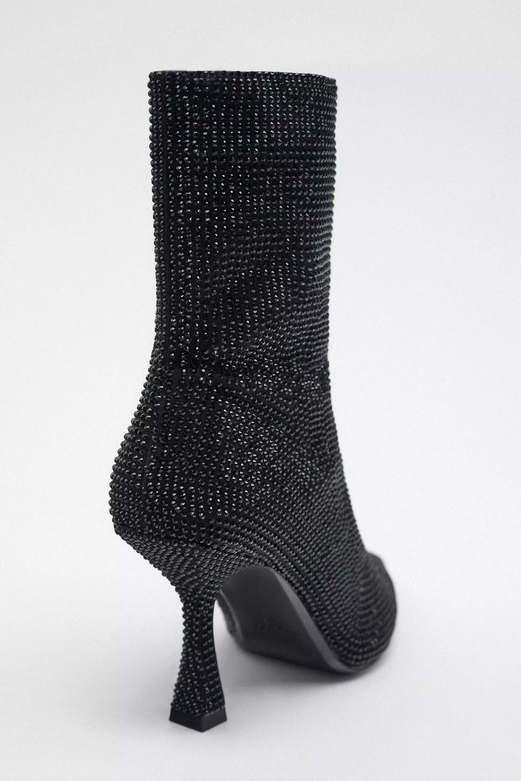 レザー送料&関税込み★TB★CAP-TOE HEELED ANKLE BOOT★選択2色 Cap-Toe Low-Heel Ankle Boot: Women's Shoes | Ankle Boots
