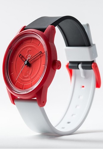 Jual Q Q Q Q Smile Solar Jam Tangan Pria Strap Karet Rp00j007y Original Original Zalora Indonesia