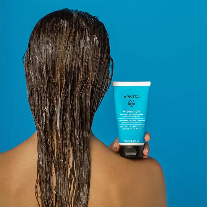 Apivita Hydration Moisturizing Conditioner 150 ml | Perawatan Conditioner Rambut Natural Non SLS Menghidrasi Mengatasi Rambut Kusut Sulit Diatur Mencegah Bercabang