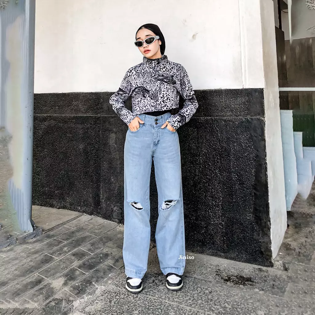 Highwaist Baggy Ripped Jeans 584 MYSTIC GAL