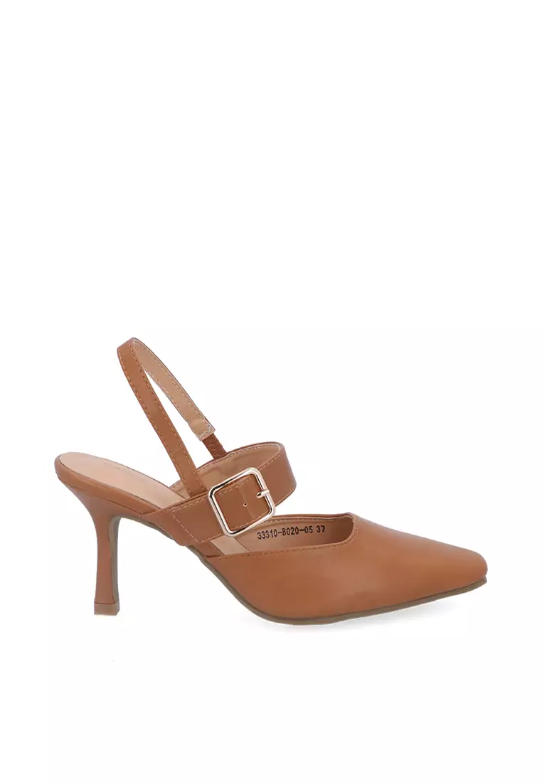 Discount on Carlo Rino  shoes - SKU: Brown Amélie Buckled Slingback Pumps