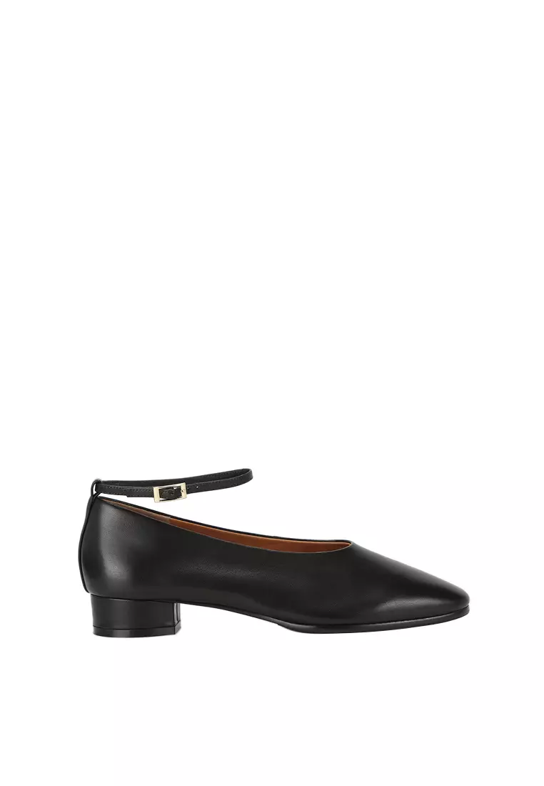 Discount on Beracamy  shoes - SKU: Beracamy Wide Round Ballet Heel - Black