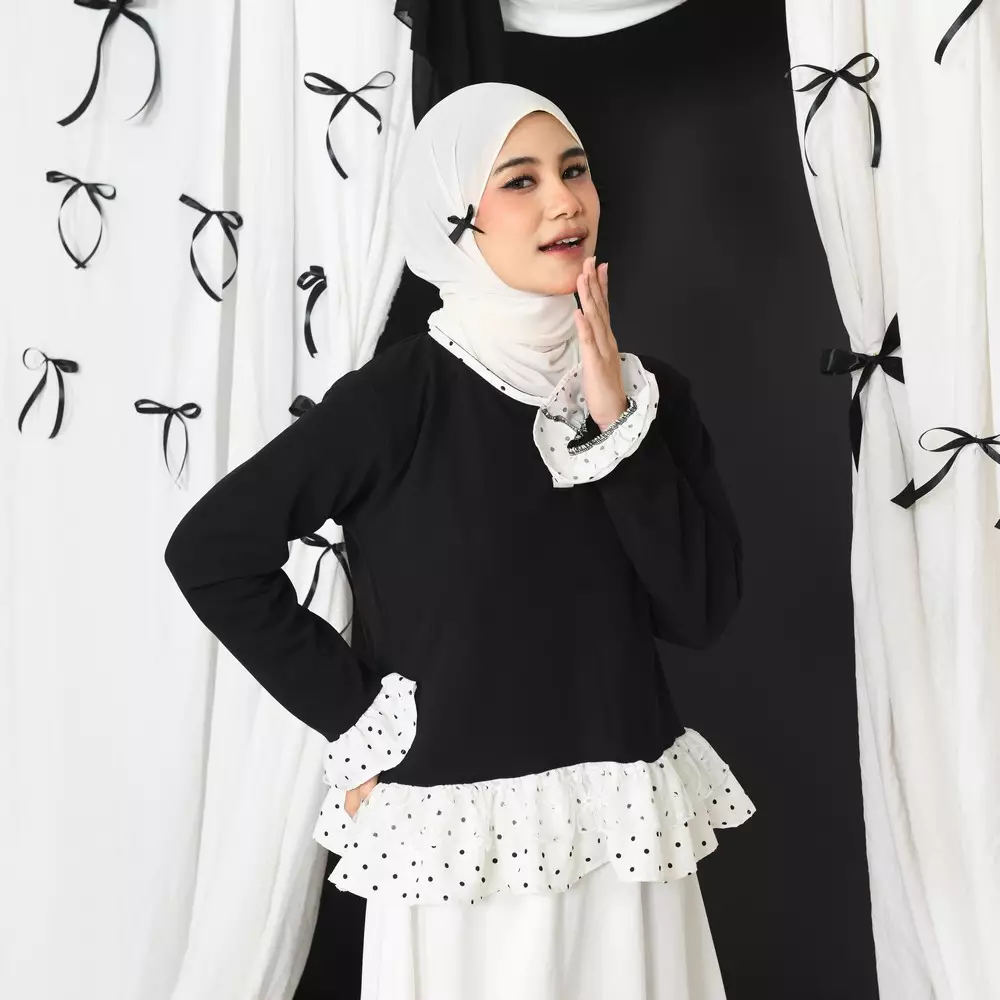 Nira Blouse - Polka Black M19965 R36S5