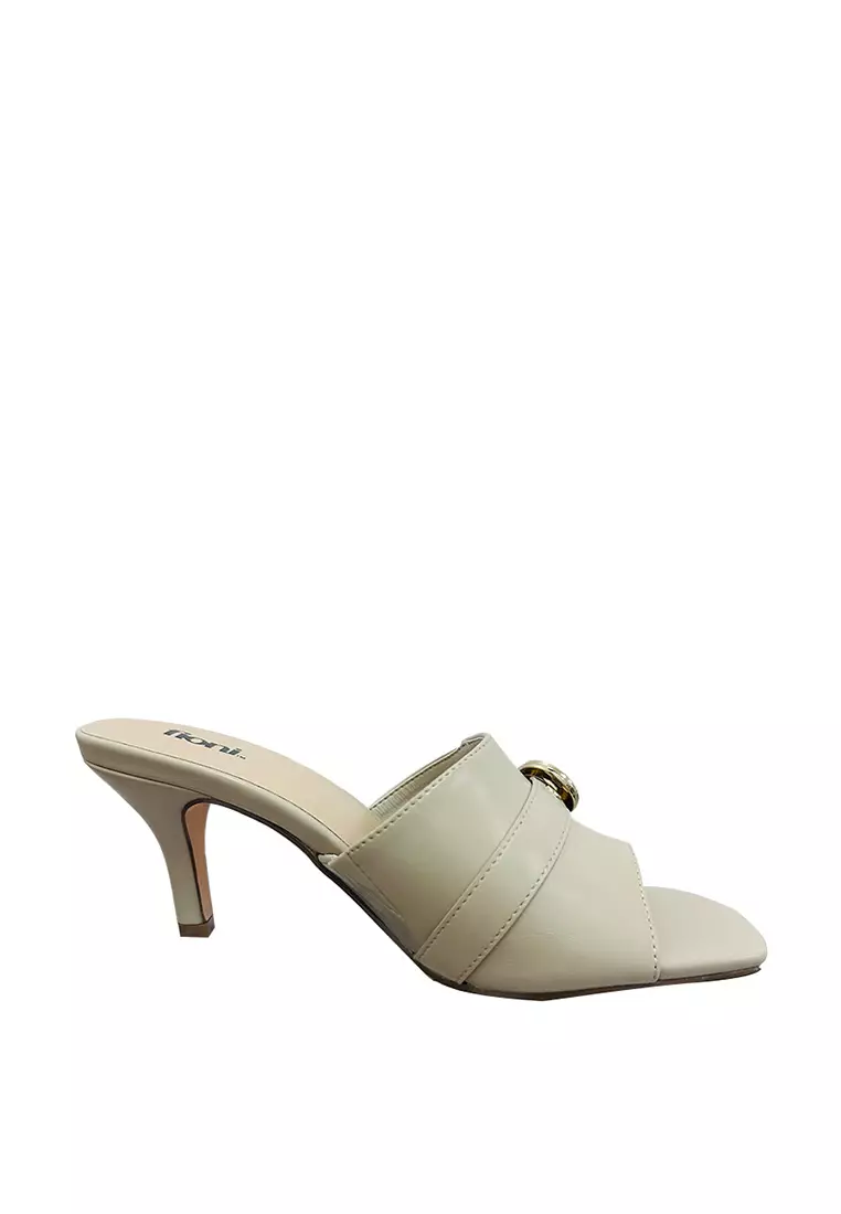 Discount on Fioni  shoes - SKU: Women's Charlotte Heel