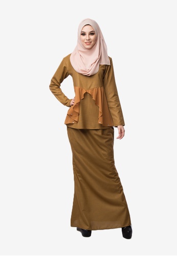 Kurung Daisy Brown Gold from Cirgaro in gold and Brown