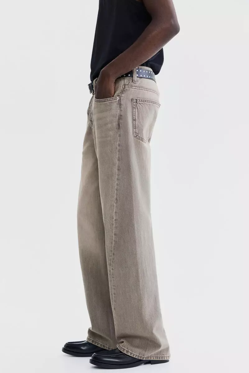 Loose Straight twisted leg jeans