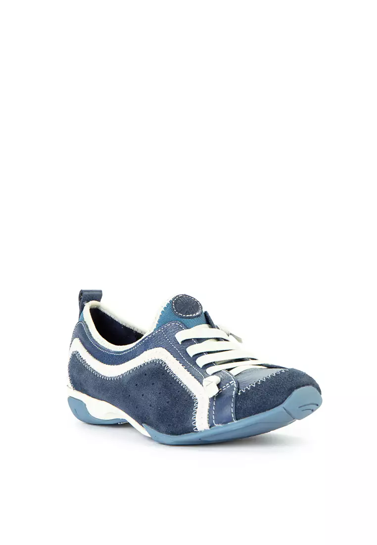 Ladies Casual - Qualify