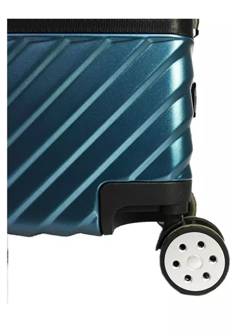 Caseman 20" Metallic Style PC Harcase Travel Luggage w TSA Clip Lock - XA2329