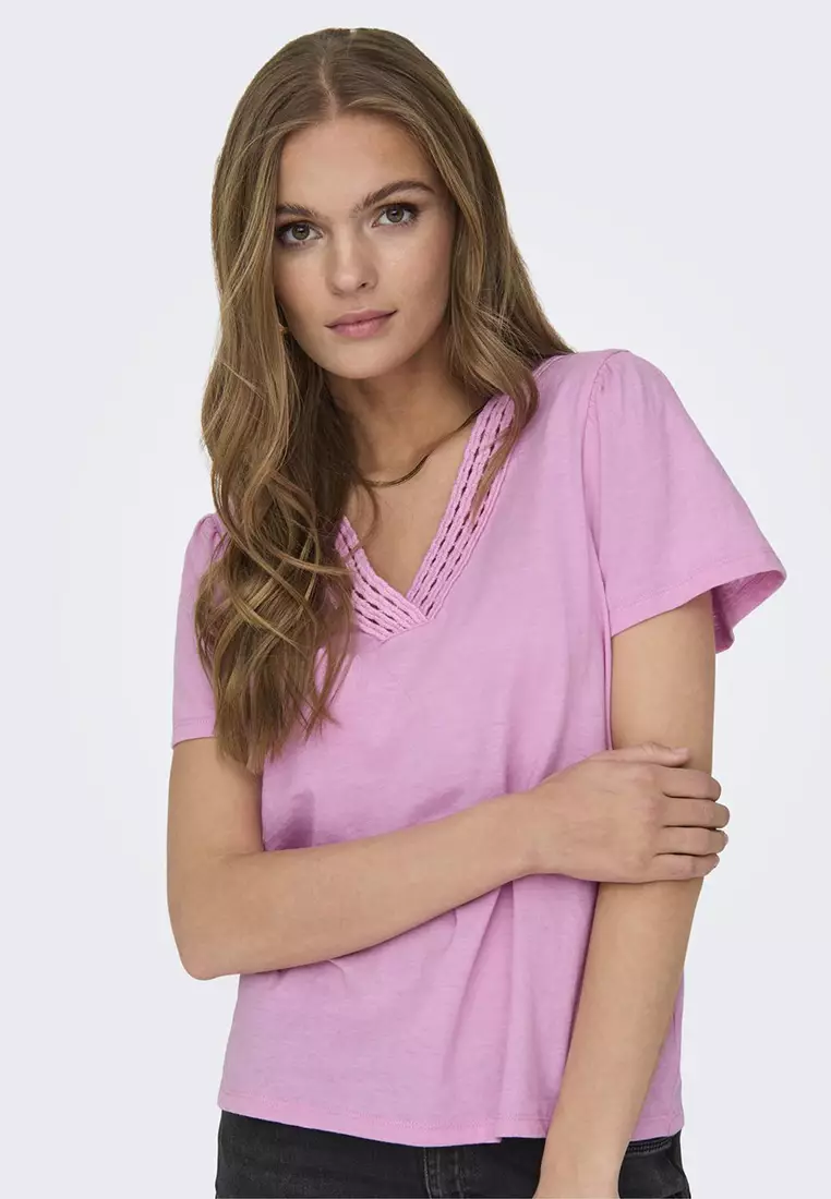 Benita Short Sleeves V-Neck Top