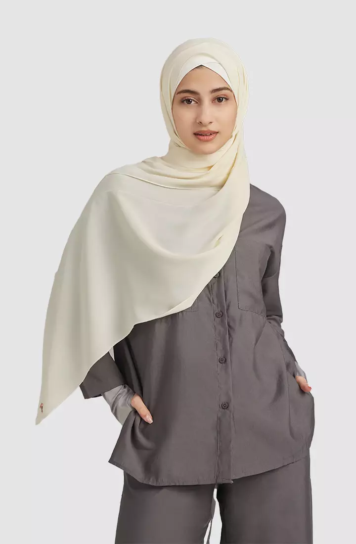 AUDRA ORIKAMI SLANT PLEATED SCARF