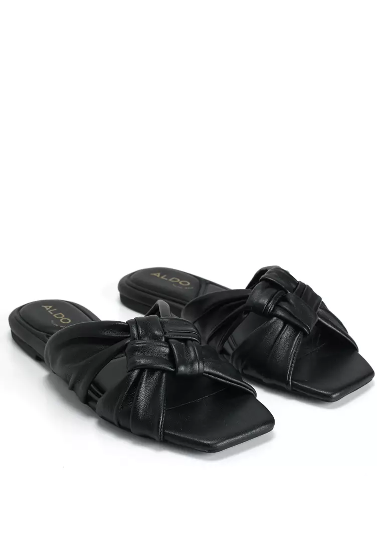 Henrielle-In Sandals