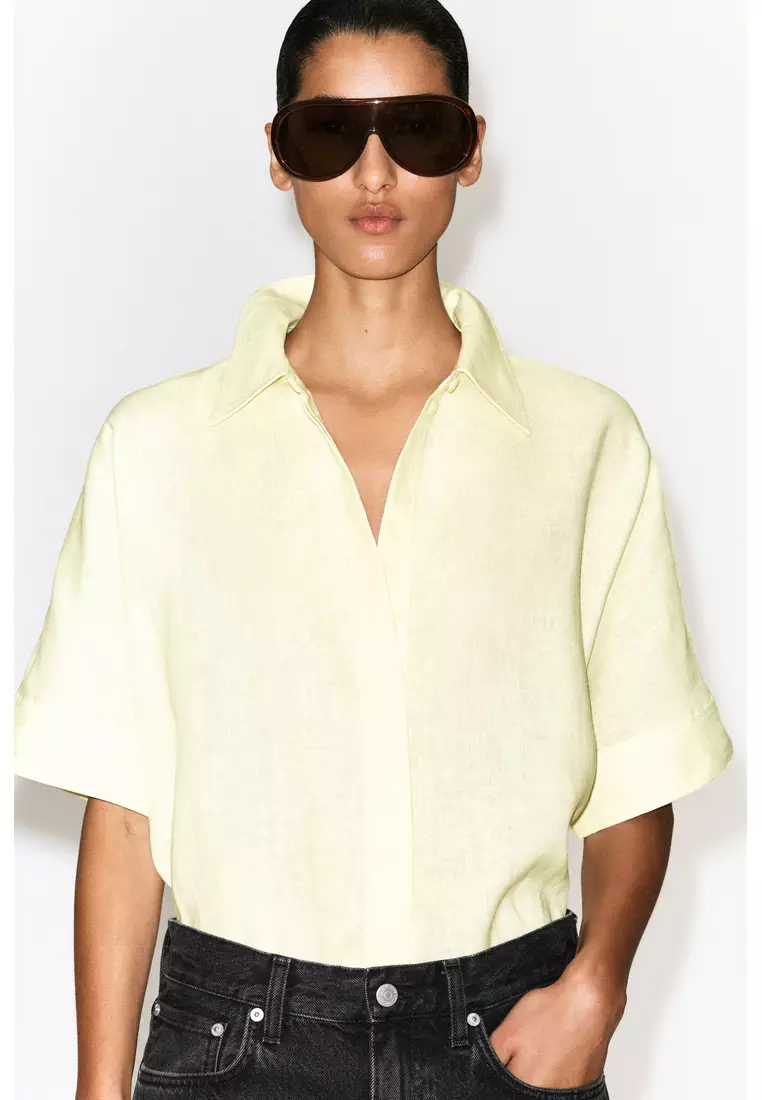 OVERSIZED SHORT-SLEEVED LINEN SHIRT