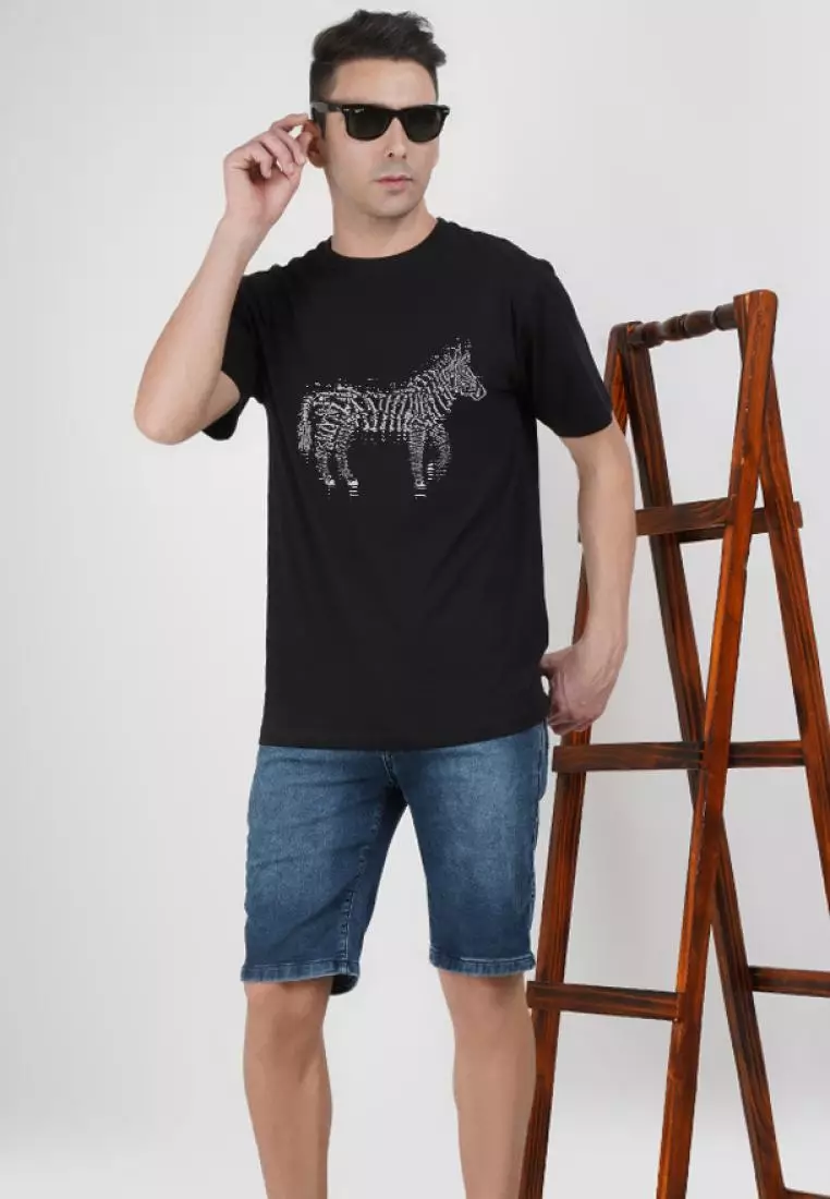 斑马纹图案黑色棉质短袖标准版型 T 恤