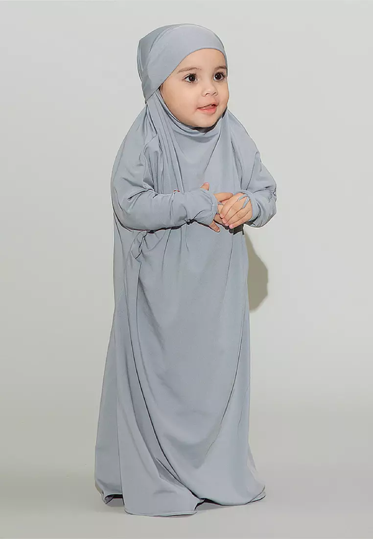 Shameera Abaya Kids in Light Grey 1-2th (Lozy x Hamidah)