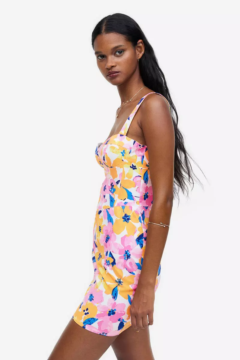 Buy H&M Bustier bodycon dress in Pink Light 2024 Online