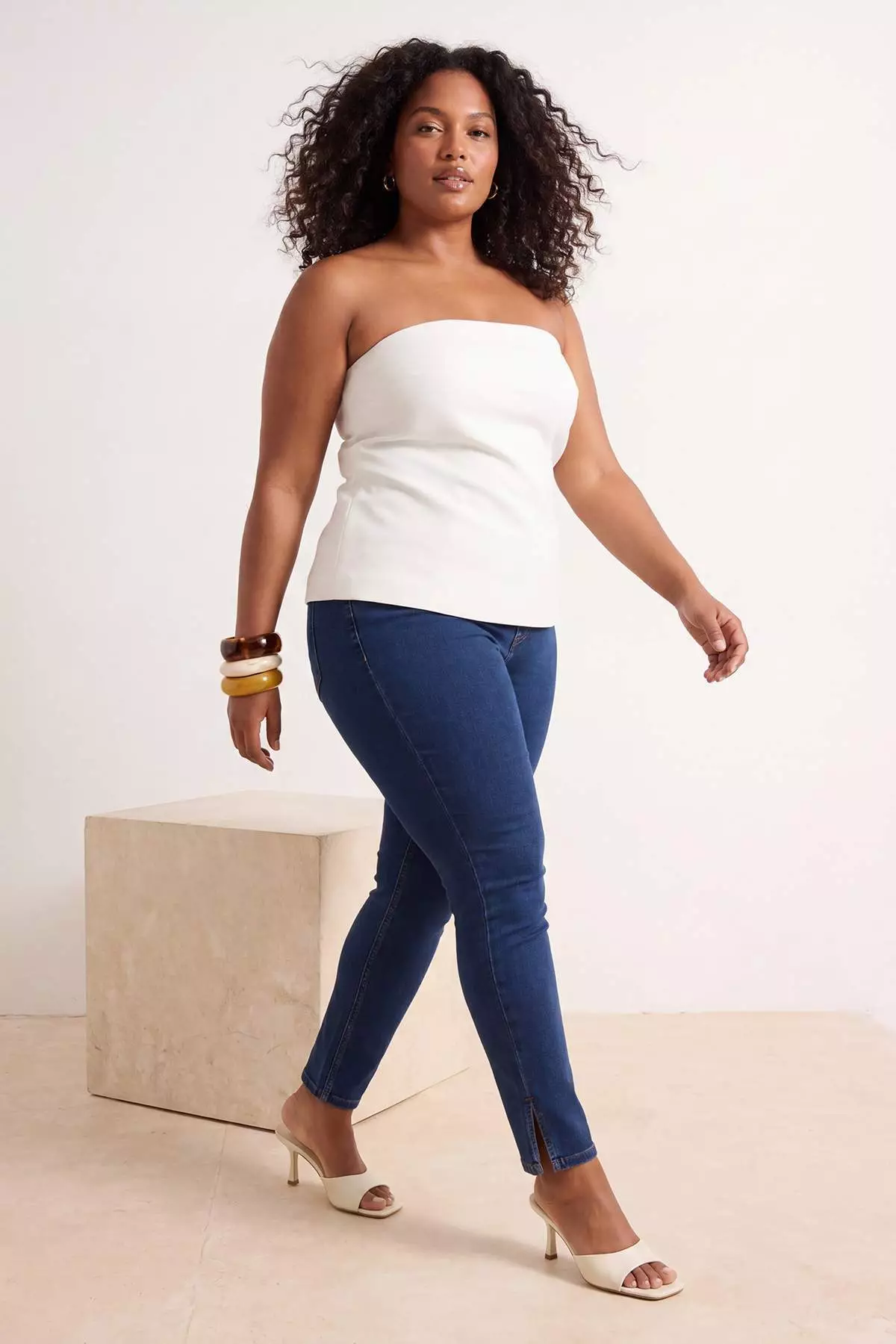 Blue High Waist Extra Stretchy Push Up Slit Ankle Length Skinny Jeans Tbbss26Cj00048
