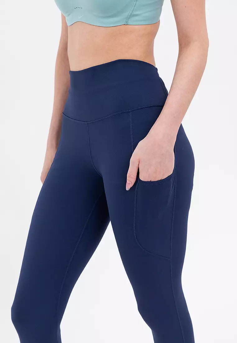 One Women's High-Waisted 7/8 Leggings with Pockets