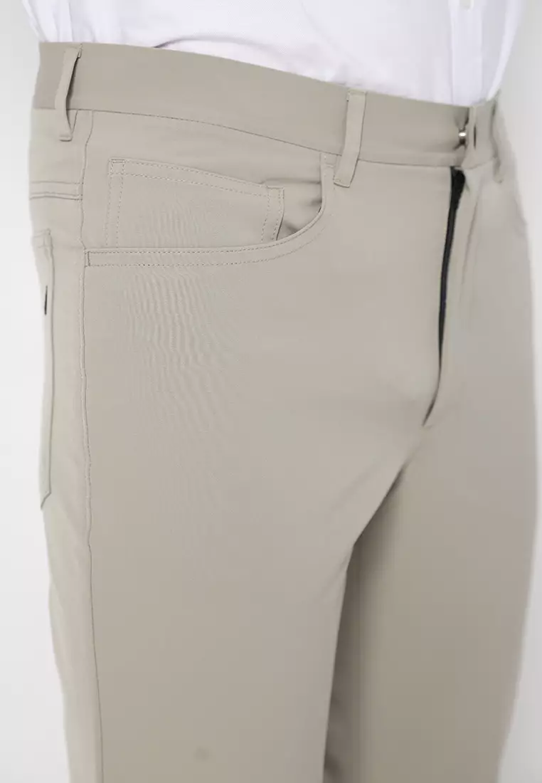 Jobb Active Travis Celana Panjang Modern Slim Fit Light Khaki 3