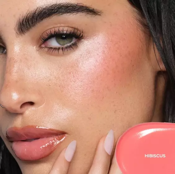 Anastasia Beverly Hills Blurring Serum Blush • 9.5ml - Hibiscus