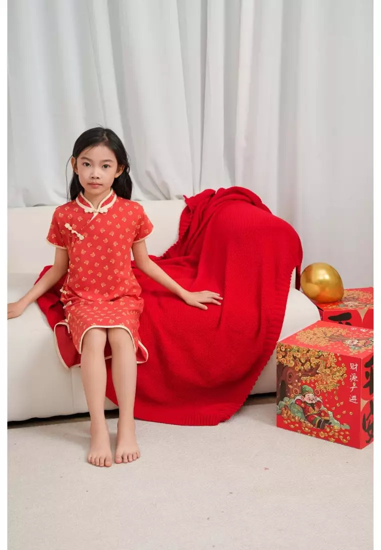 Blessing and Joy Family Set with Lucky Fu Characters Baby Kids Girl Cheongsam Dress 0830