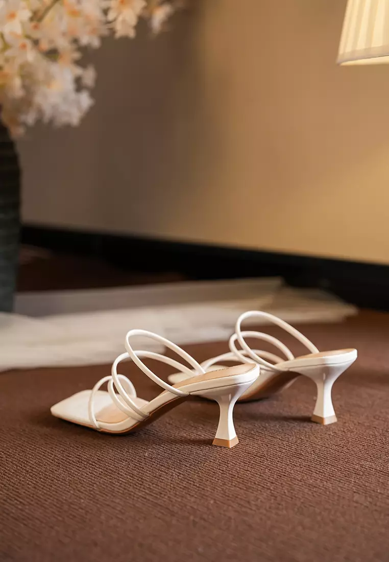 Twenty Eight Shoes 6CM PU Strap Spool Heel Sandals BY3365-4