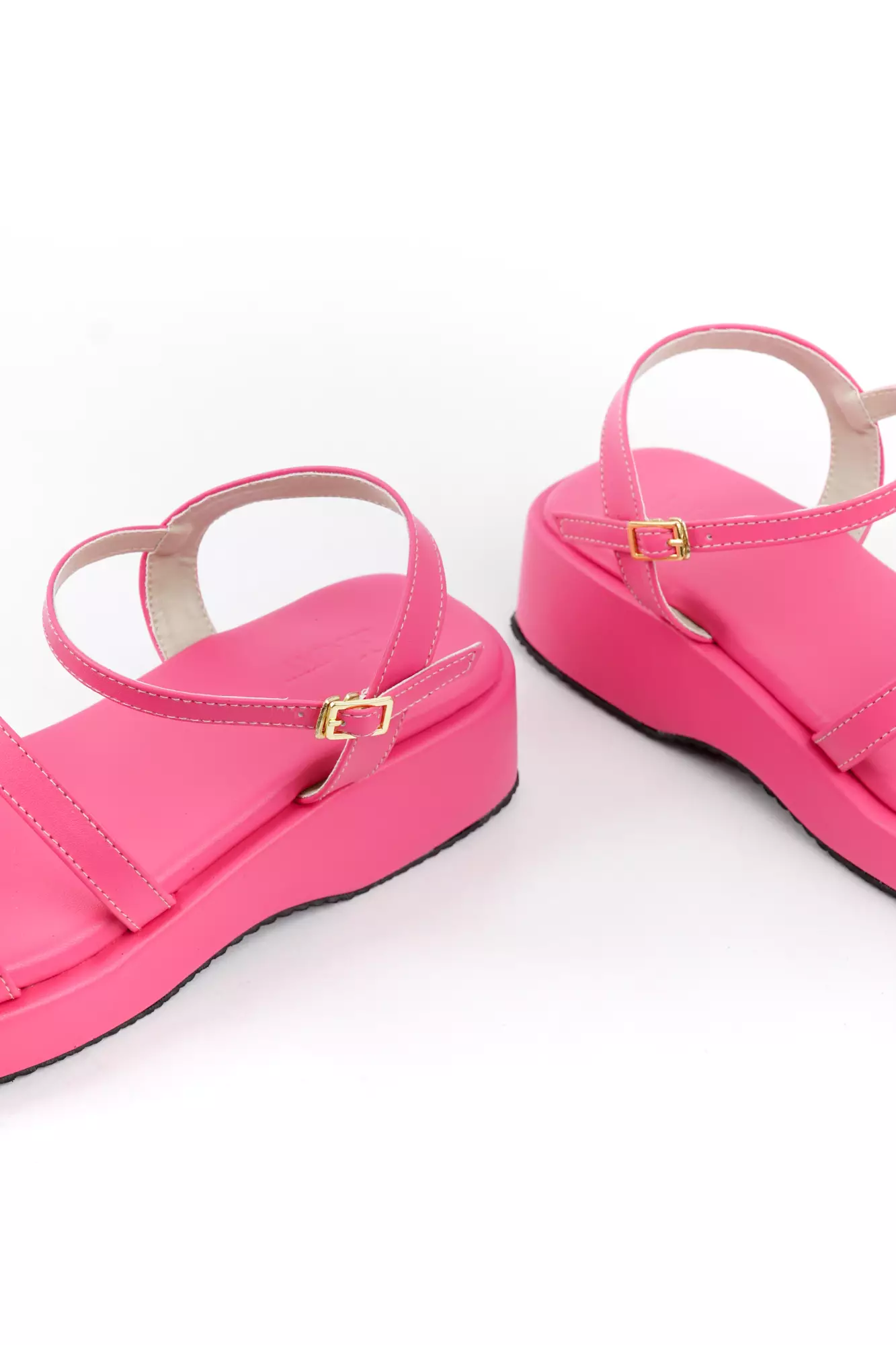 Blow BLANIT 0011 Reyna Sandal Platform Sandal Wanita Tinggi 4cm